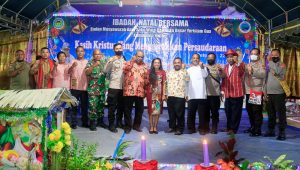 Kata Kepala Suku Wate dan Kepala Suku Yerisiam saat Natal Bersama di Sima