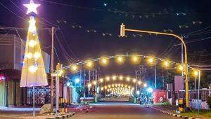 Ornamen Natal hiasi Kota Nabire, ini kata pemuda Flobamora