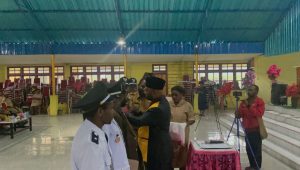 Bupati Dumupa lantik tujuh Kakam dan 78 Bamuskam