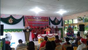 Uswim Nabire gelar Natal Bersama, Rektor; Mari kita ciptakan Damai