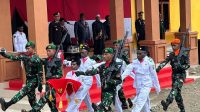 Peringatan HUT ke-78 RI di Dogiyai berlangsung aman, Dua tenaga Honorer dapat hadiah dari Bupati