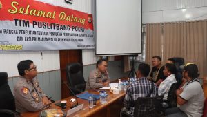 Tim  Mabes Polri kunjungi Polres Nabire