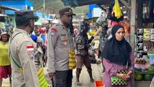 Polres Dogiyai gelar Patroli Siang, Cegah Gangguan Kamtibmas