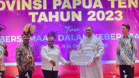 Pj Gubernur Papua Tengah Bantu 1M Pembangunan Asrama Bagi Anak-Anak Korban Pengungsi