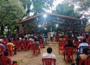 Puluhan umat Paroki KSK ikut misa pembukaan Bulan Rosario di Gua Maria