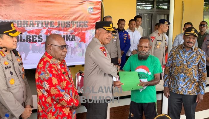 Melalui Restorative Justice, Rontini Bebaskan 11 Tersangka Konflik Kwamki Narama