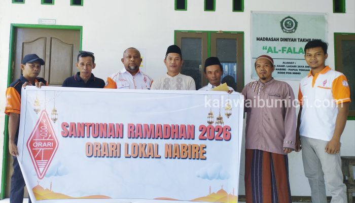 Orari Nabire Sambangi Madrasah Diniyah Takmiliyah Lagari Jaya