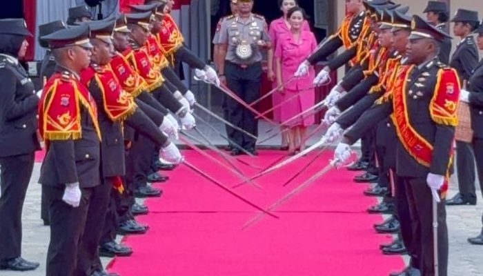 Serah Terima Jabatan Kapolda Papua Tengah : Momentum Penguatan Jati Diri dan Komitmen Pengabdian Polri