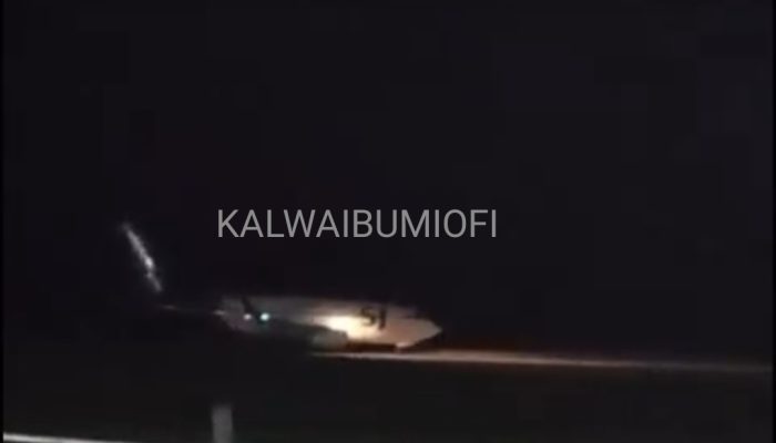 Penumpang Sriwijaya Air Protes Keras Keterlambatan dan Pembatalan Penerbangan di Nabire