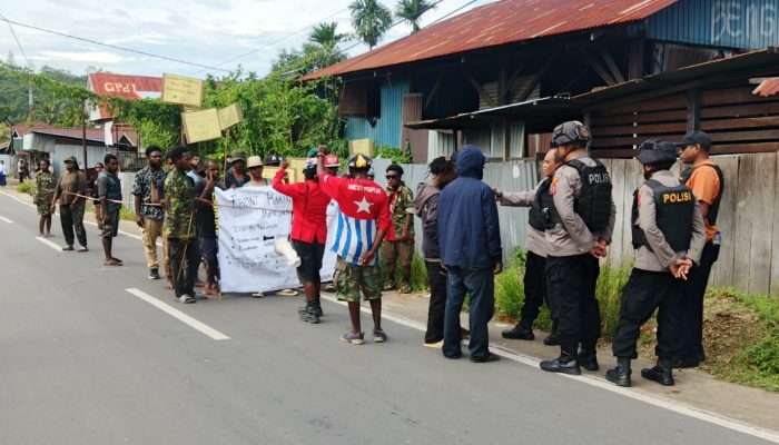 Gabungan Pelajar dan Mahasiswa Gelar Aksi Damai di Nabire