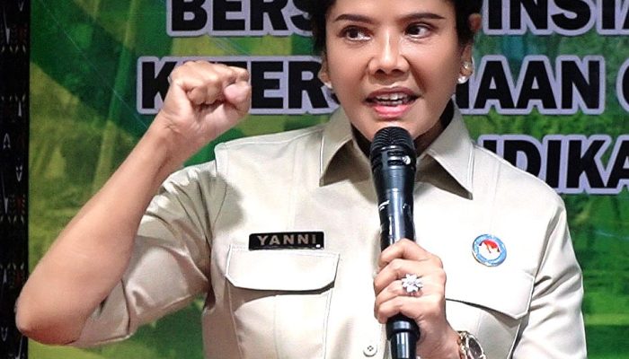 Yanni Soroti Krisis Guru Agama Kristen, Tawarkan Grand Design SDM Papua