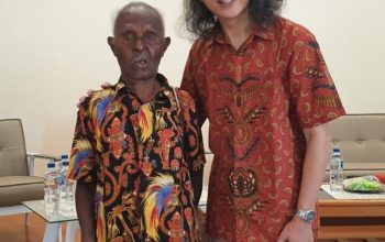 Bedah Buku: Warisan Guru Perintis Papua Adalah Semangat Membangun Manusia