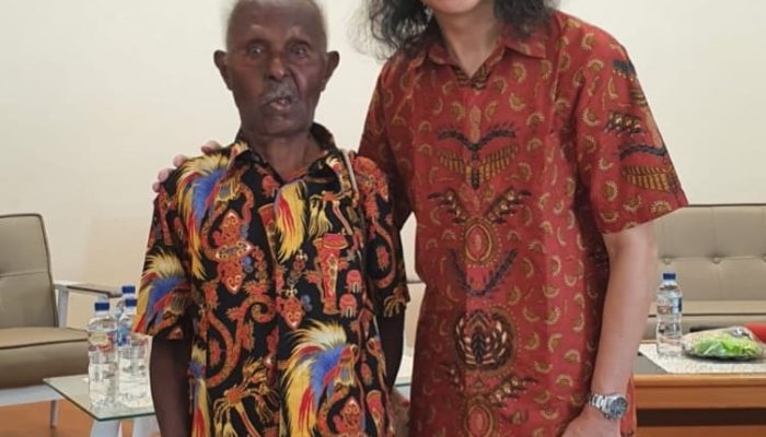 Bedah Buku: Warisan Guru Perintis Papua Adalah Semangat Membangun Manusia