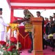 Nuansa Budaya Warnai Upacara HUT ke-81 RI di Papua Tengah, Gubernur dan Wagub Tampil dengan Busana Adat