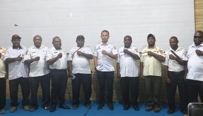 Soliditas ASN Dogiyai Kunci Sukses Penyambutan Gubernur Papua Tengah