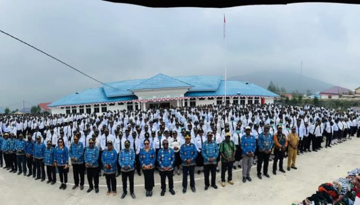 Bupati Deiyai Lepas 1.318 Peserta Prajabatan CPNS dan PPPK