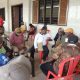 Bupati Dogiyai Yudas Tebai Borong Kopi di Kedai P5