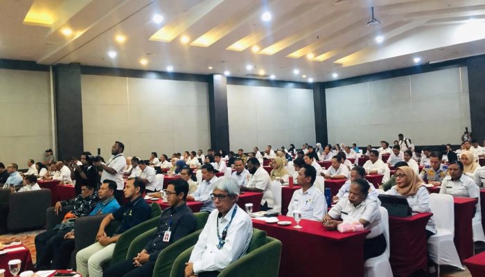 Rustan Saru Ingatkan ASN Jayapura Tertib Kelola Anggaran
